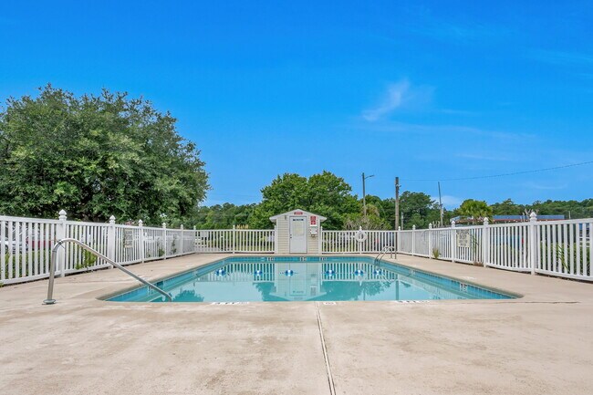 Building Photo - 3555 SC-544