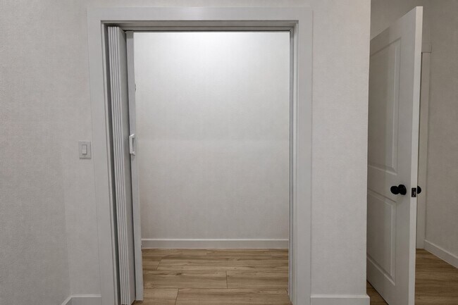 Building Photo - 22516 E Martin Dr