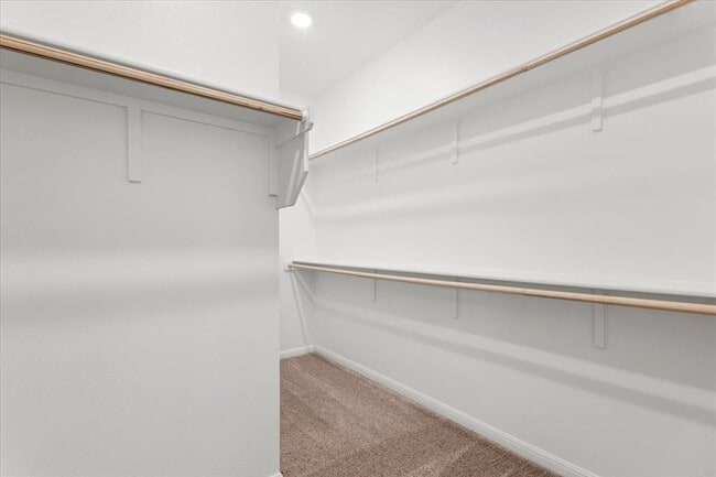 Building Photo - 320 Windstar Rd