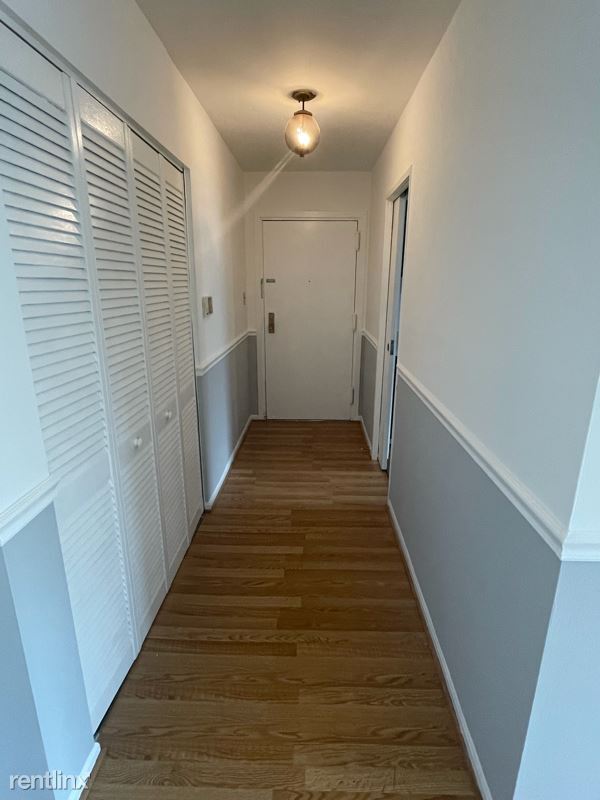 Building Photo - 1 br, 1 bath Condo - 9718 kingsbridge drive