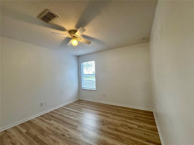 Building Photo - 16543 Cedar Run Dr