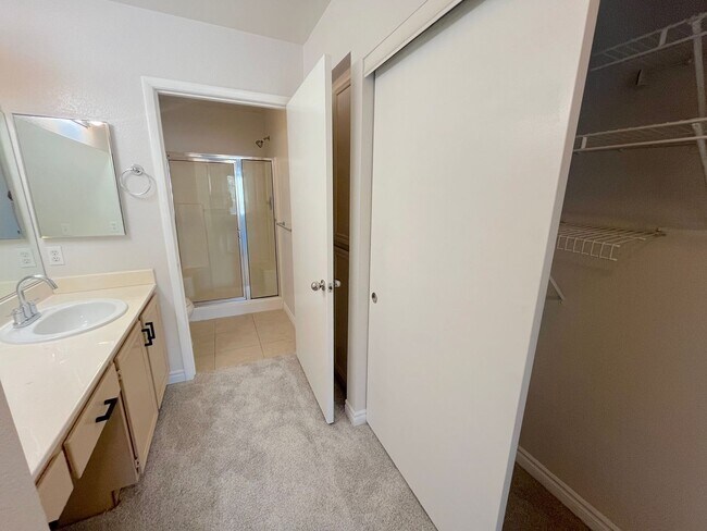 Building Photo - 2bed/2bath in Southwest gated community