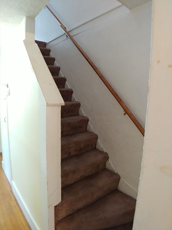 Building Photo - 77 Hudson St