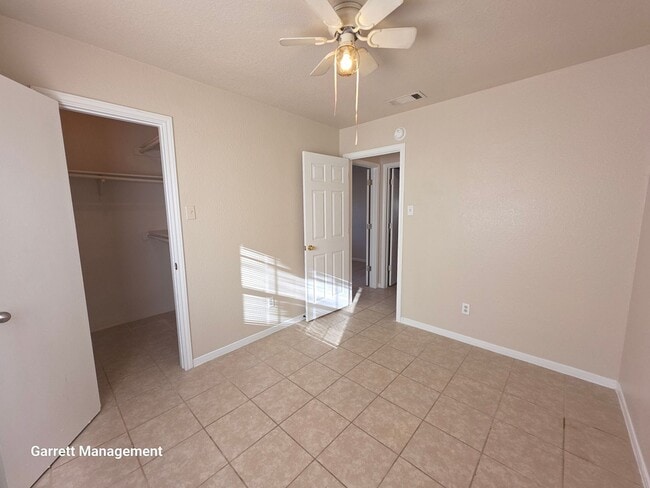 Building Photo - 1707 Taylor St