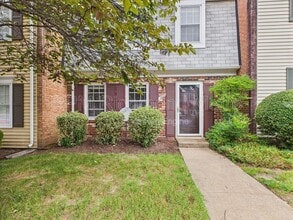 Building Photo - 1507 Skirmish Run Dr
