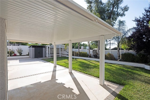 Building Photo - 26691 Kicking Horse Dr