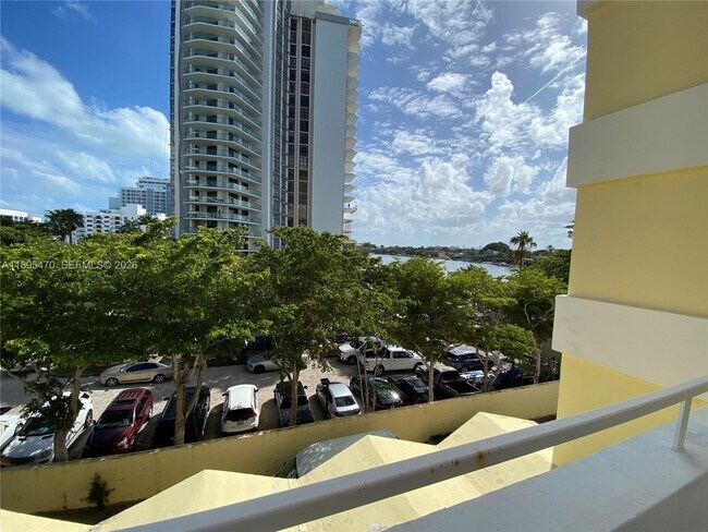 Building Photo - 5600 Collins Ave