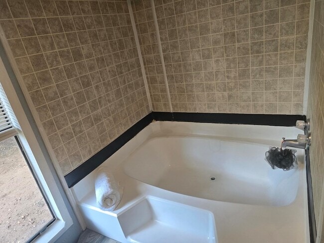 Building Photo - 21715 E Champagne Cir