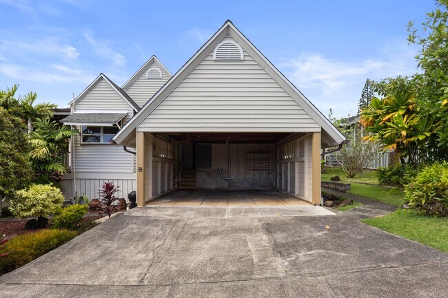 Building Photo - 2910 Nanihale Pl
