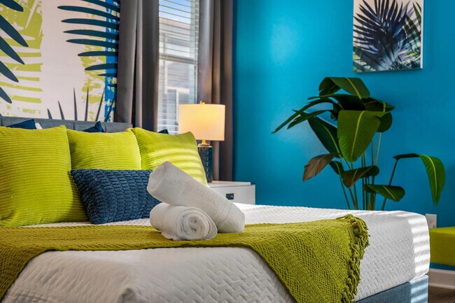 Building Photo - 8964 Bismarck Palm Rd