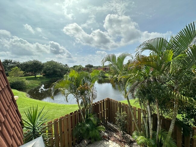Primary Photo - 1771 San Jose Dr