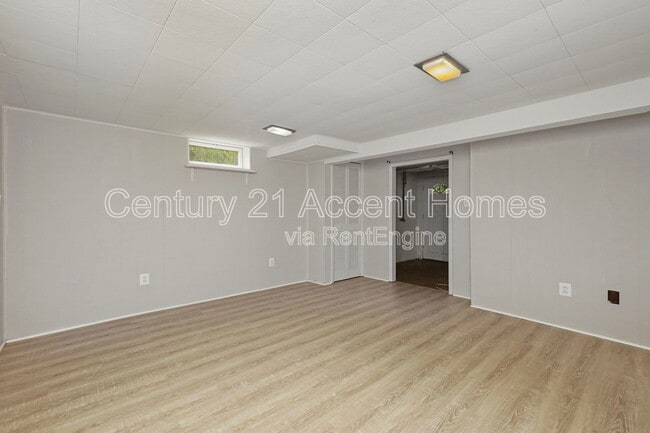 Building Photo - 2707 Jefferson Dr