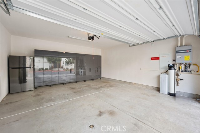 Building Photo - 15022 Olive Ln