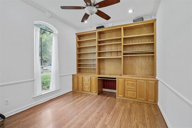 Building Photo - 3321 Heather Hill Dr