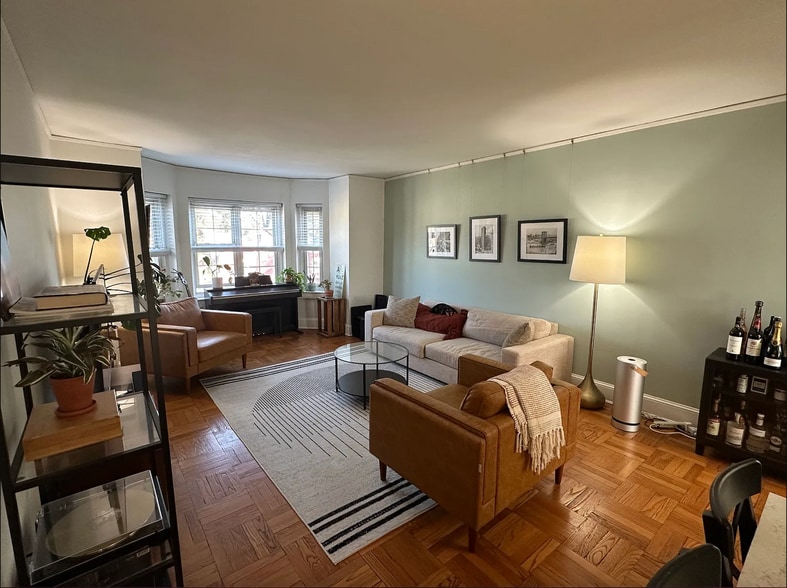 Building Photo - 217 Prospect Ave