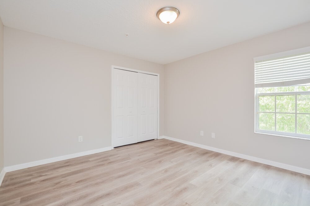 Building Photo - 9700 Moss Rose Way