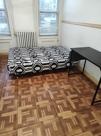 Building Photo - 540 Mercer St