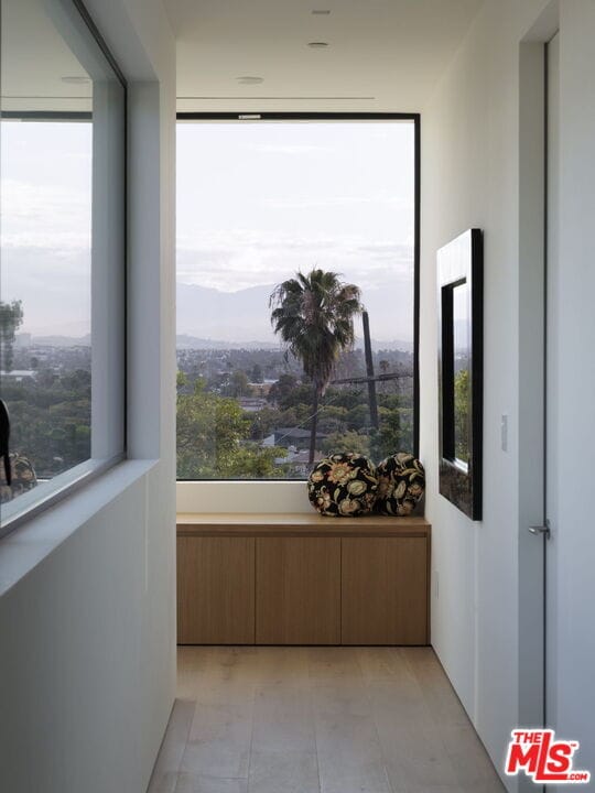 Building Photo - 5208 Sanchez Dr