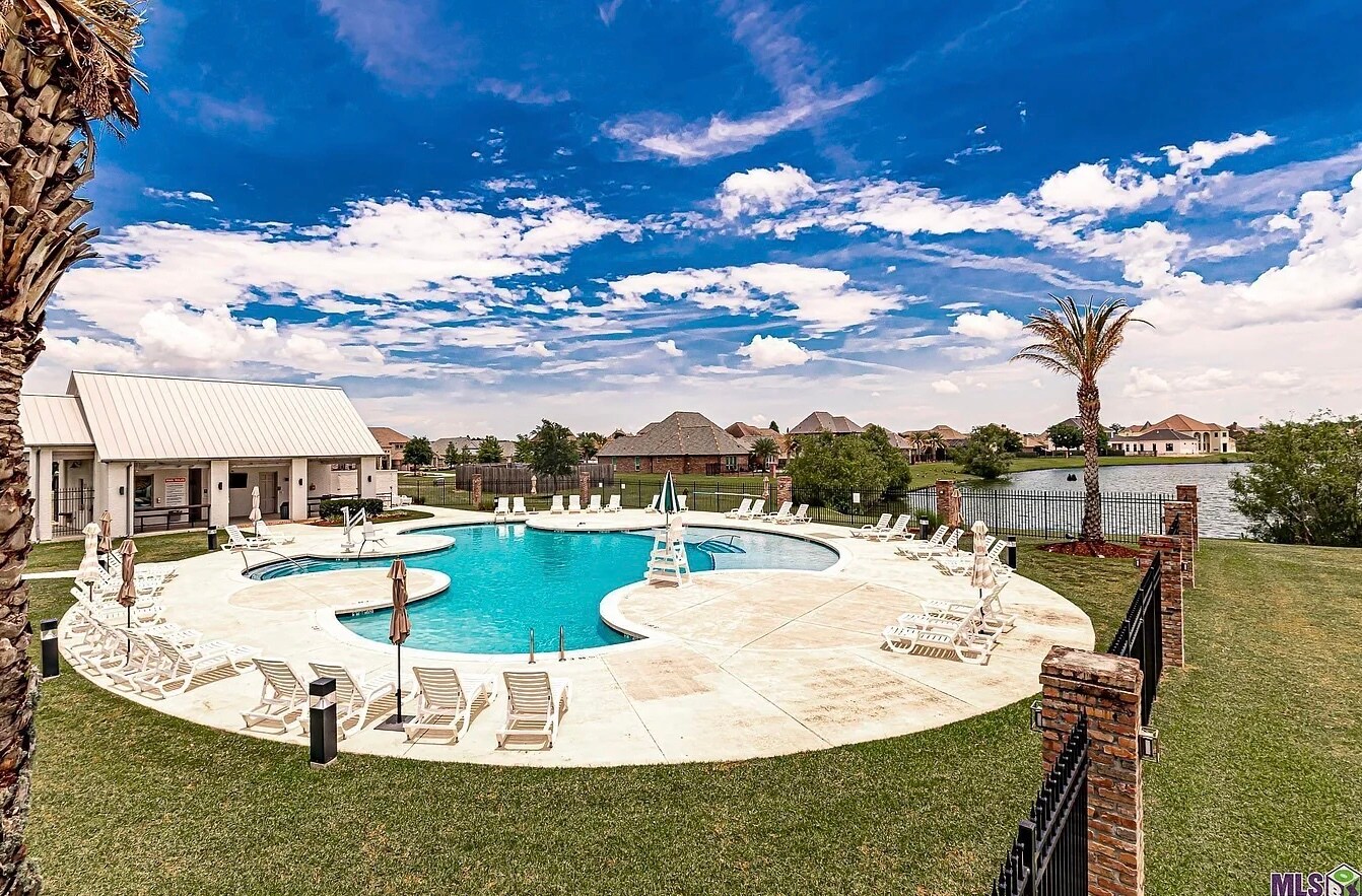 Building Photo - 3130 Hudson Park Dr