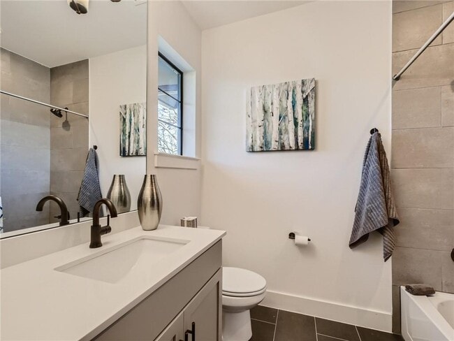 Building Photo - 3700 Clawson Rd