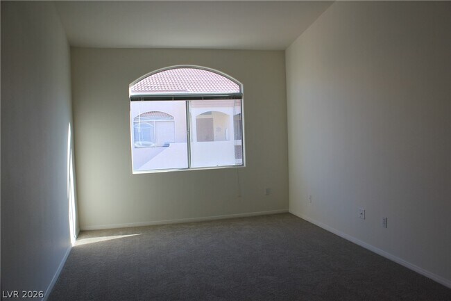 Building Photo - 700 Carnegie St