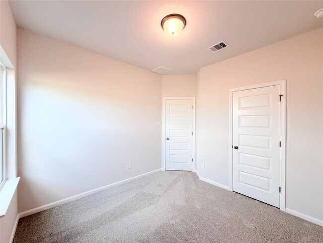 Building Photo - 3410 Brushy Marsh Dr