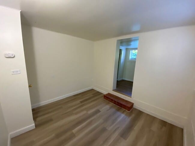 Building Photo - 245-249 Walnut Street