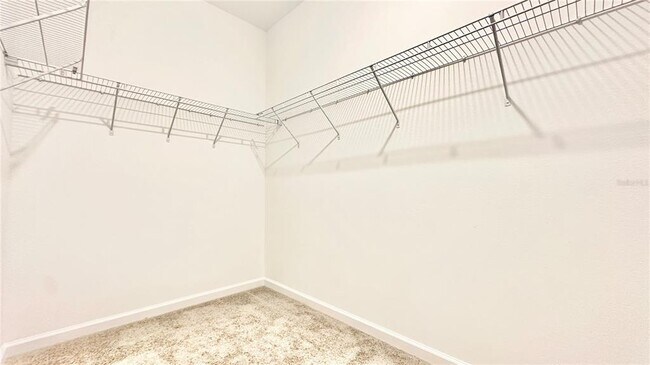 Building Photo - 683 Daring Dr