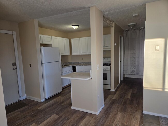 Building Photo - 7312 72nd Ln N