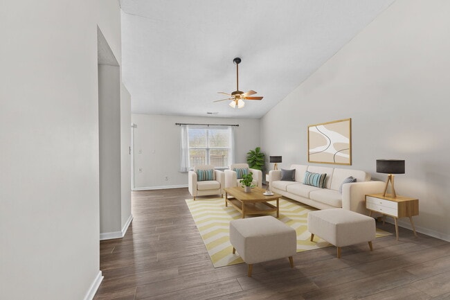 Building Photo - 778 Kingston Cir