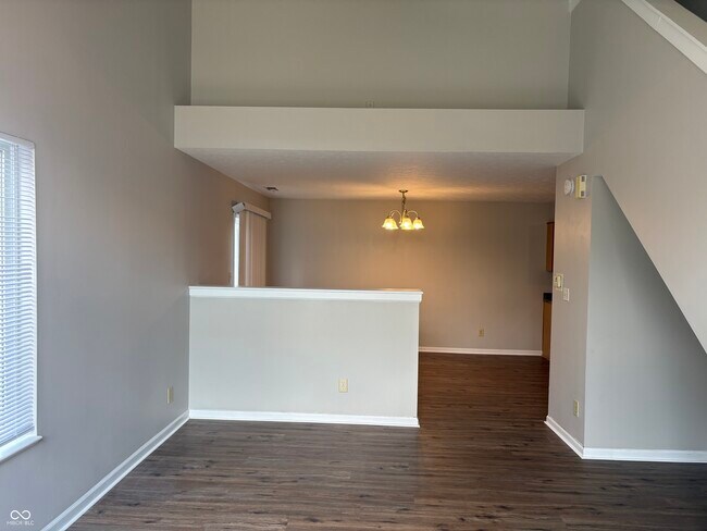 Building Photo - 6682 Dunsdin Dr