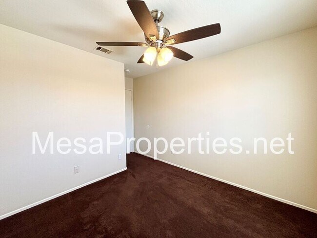 Building Photo - 14451 Green River Rd