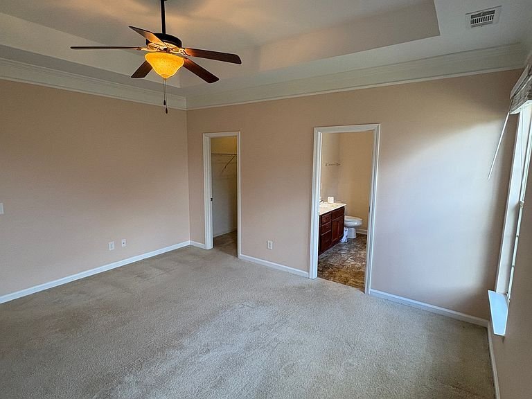 Building Photo - 116 Jameson Pl
