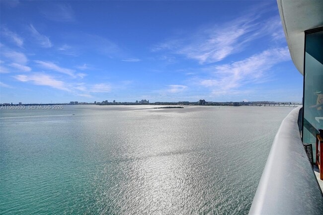 Building Photo - 3131 NE 7th Ave