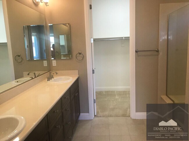 Building Photo - EXPERIENCE TRILOGY AT THE VINEYARDS LIFE ON A VINEYARD