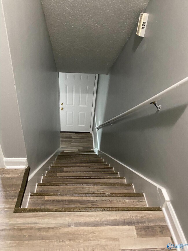 Building Photo - 5130 Blue Spring Rd NW