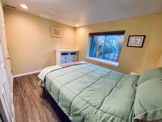 Building Photo - 1510 W Maple Ave