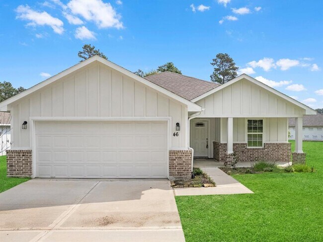 Primary Photo - 46 Fairway Dr