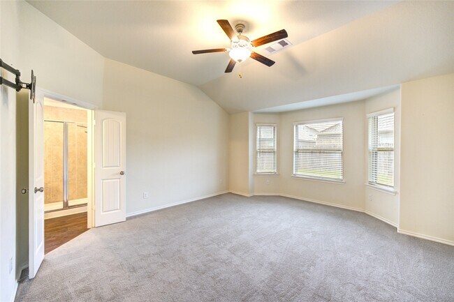 Building Photo - 18907 Via Flora Dr