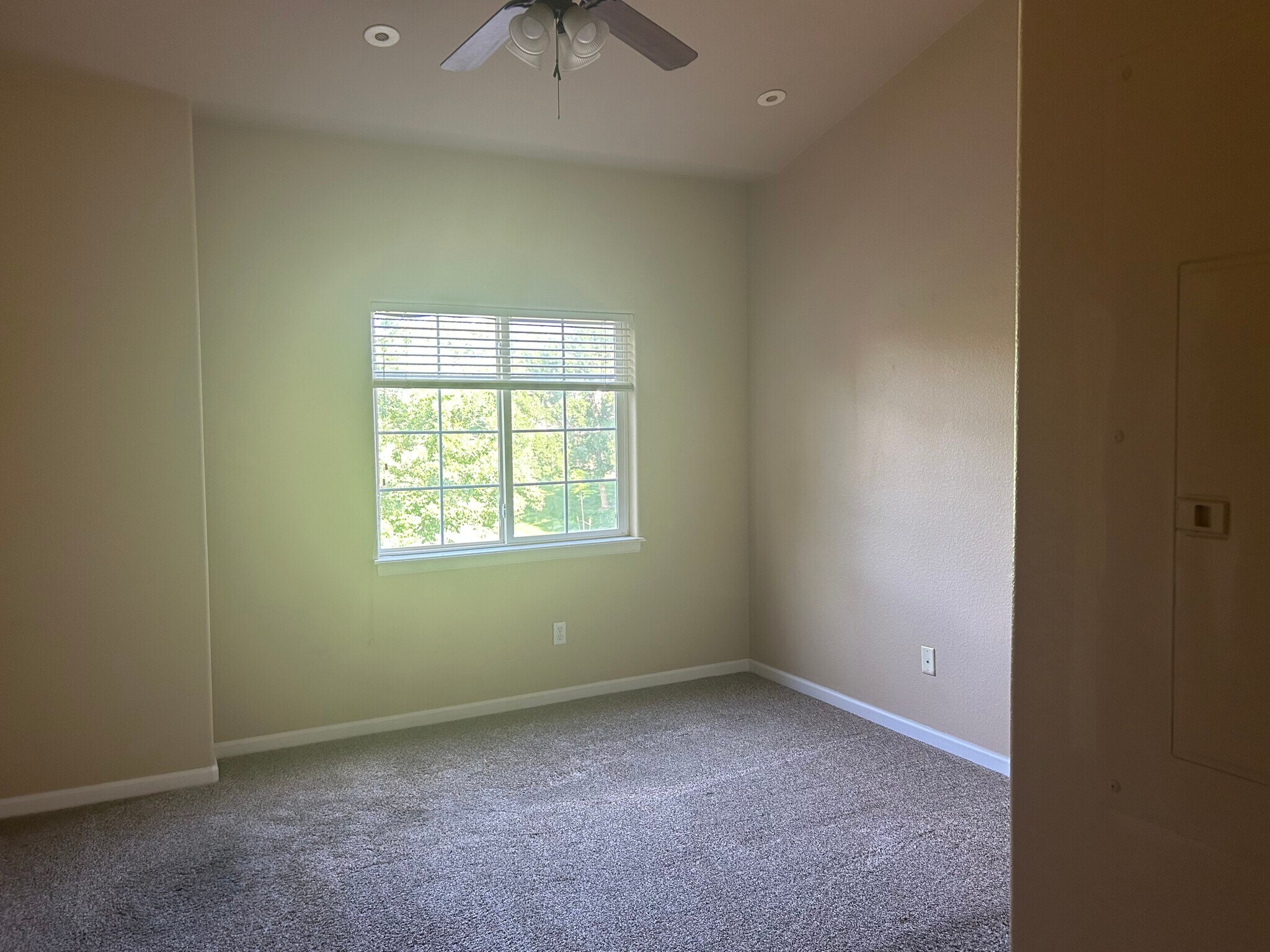 Bedroom - 6607 W 3rd St