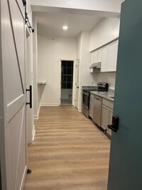 Building Photo - 1 N Potomac St