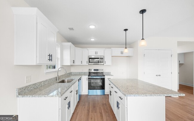 Building Photo - 112 Enclave Ct