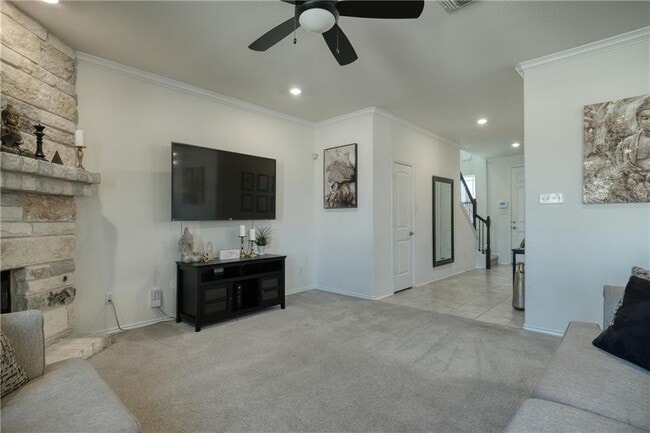 Building Photo - 521 Bradford Ln