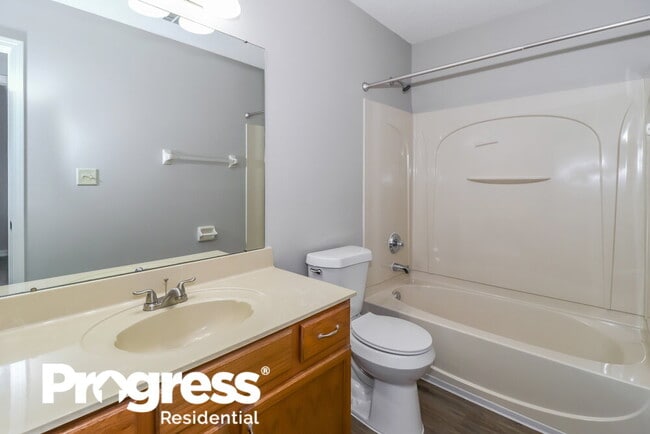 Building Photo - 2803 Maggie Woods Ln