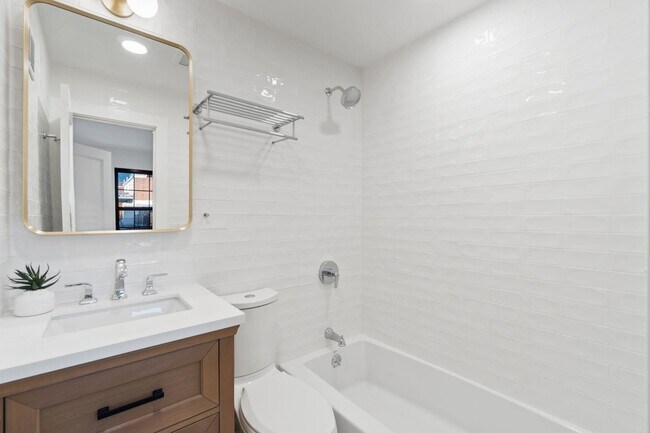Building Photo - 82 Colgate St