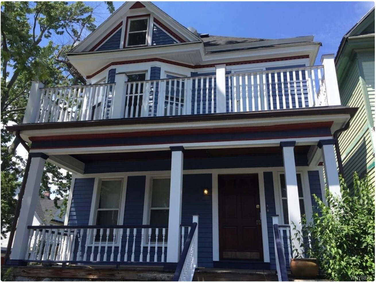 Building Photo - 496 W Ferry St