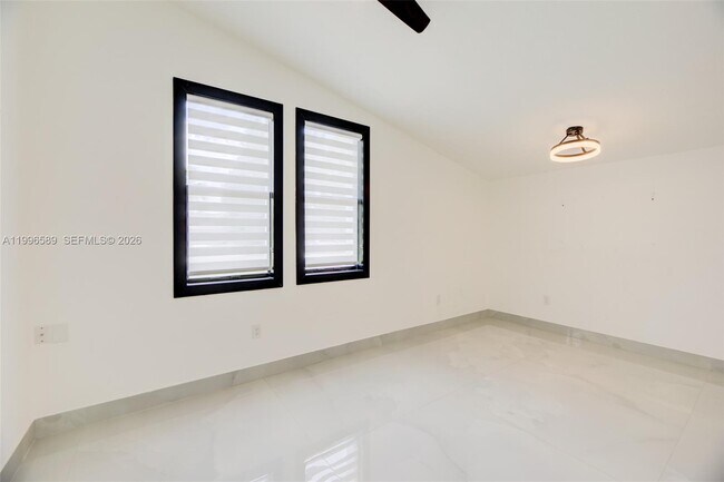 Building Photo - 17101 SW 48th St