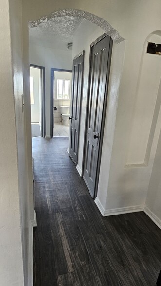 Hallway to Bathroom/Rooms - 1005 N Townsend Ave