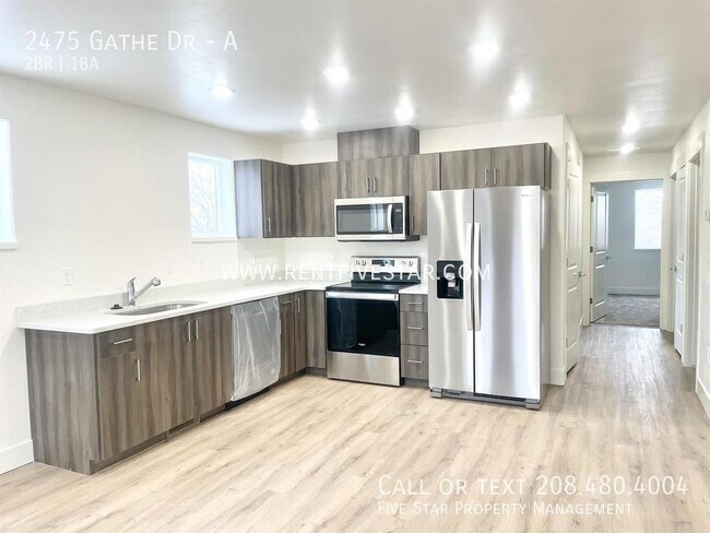 Building Photo - 2475 N Gathe Rd