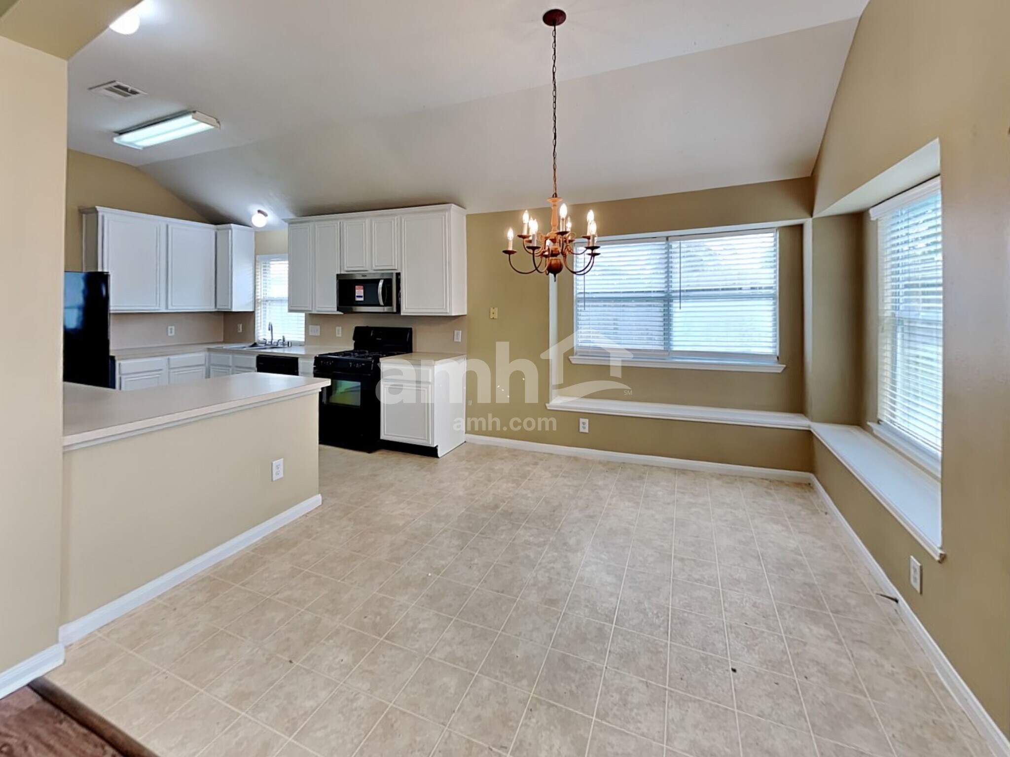 Building Photo - 409 Crimson Coast Dr